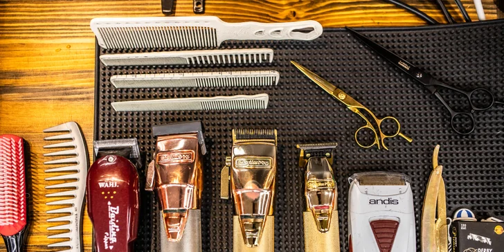 Pánsky strih a úprava brady v barbershope TRIM zariadenom v industriálnom štýle