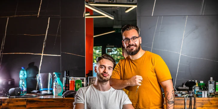 Pánsky strih a úprava brady v barbershope TRIM zariadenom v industriálnom štýle