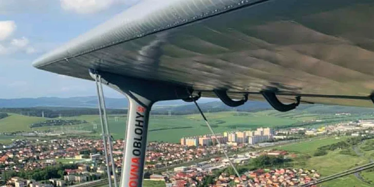 Neopísateľný výlet legendárnym dvojplošníkom ANTONOV AN-2 pre 1 až 12 osôb