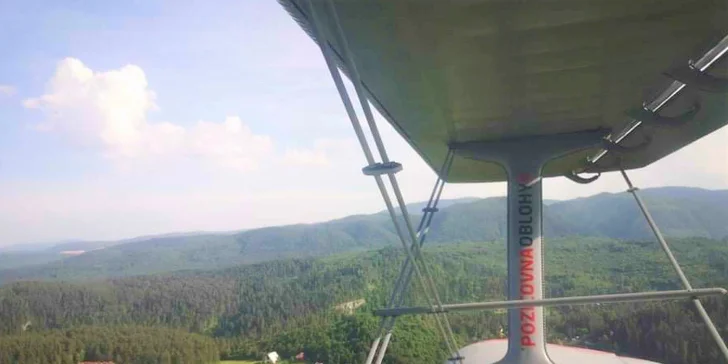 Neopísateľný výlet legendárnym dvojplošníkom ANTONOV AN-2 pre 1 až 12 osôb