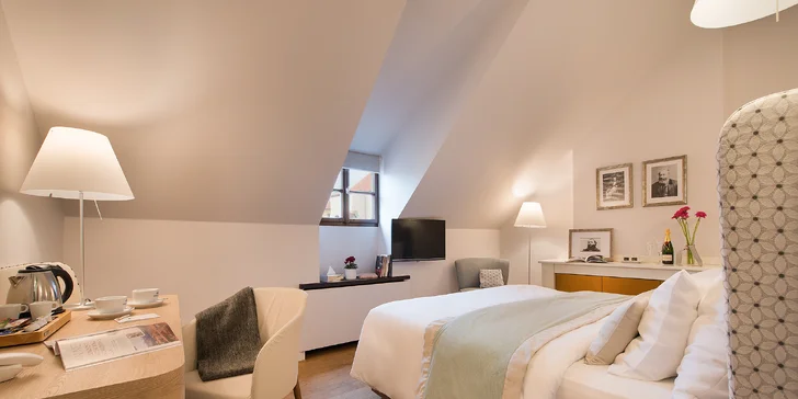 Historická Praha: romantický pobyt s raňajkami v design hoteli na Malej Strane