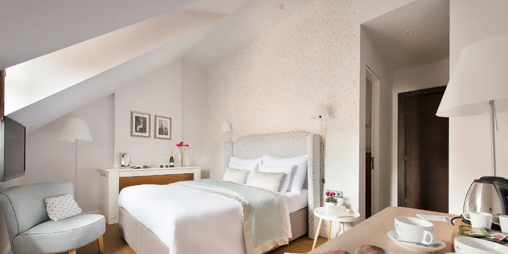Historická Praha: romantický pobyt s raňajkami v design hoteli na Malej Strane