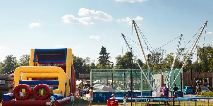 Deň plný zábavy vo FUN CENTRE na Liptove: 3D Bludisko, lezecká stena, trampolíny, bikepark, kids zóna
