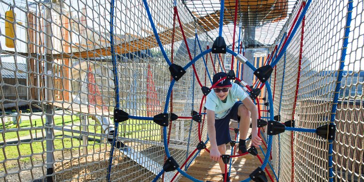Deň plný zábavy vo FUN CENTRE na Liptove: 3D Bludisko, lezecká stena, trampolíny, bikepark, kids zóna