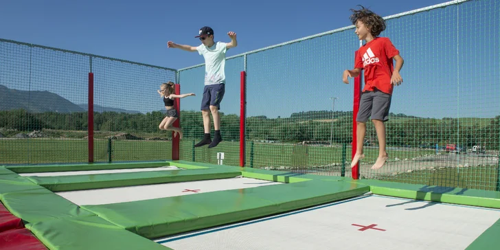 Deň plný zábavy vo FUN CENTRE na Liptove: 3D Bludisko, lezecká stena, trampolíny, bikepark, kids zóna