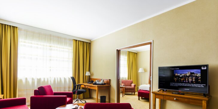 Ubytovanie v hoteli Marriott na letisku Václava Havla s raňajkami či polopenziou