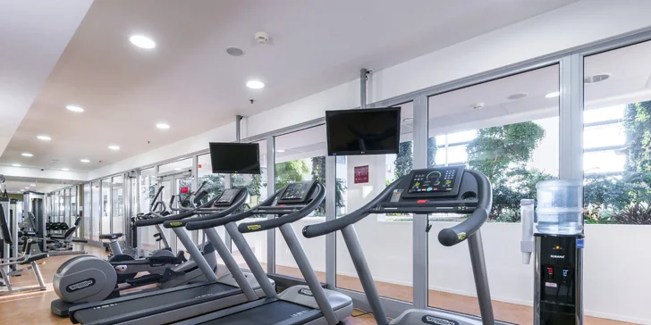 Ubytovanie v hoteli Marriott na letisku Václava Havla s raňajkami či polopenziou