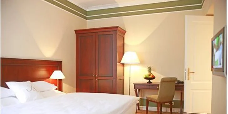 Pobyt v centre Prahy: hotel pri Staromestskom námestí s raňajkami