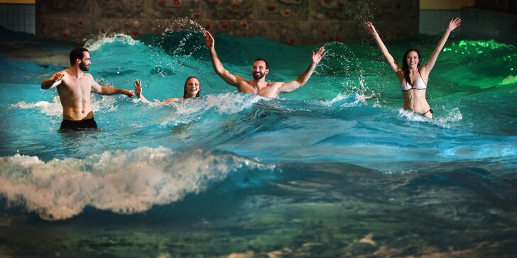 Celodenný vstup do Aquaparku Bešeňová - všetky vnútorné, vonkajšie bazény a tobogany