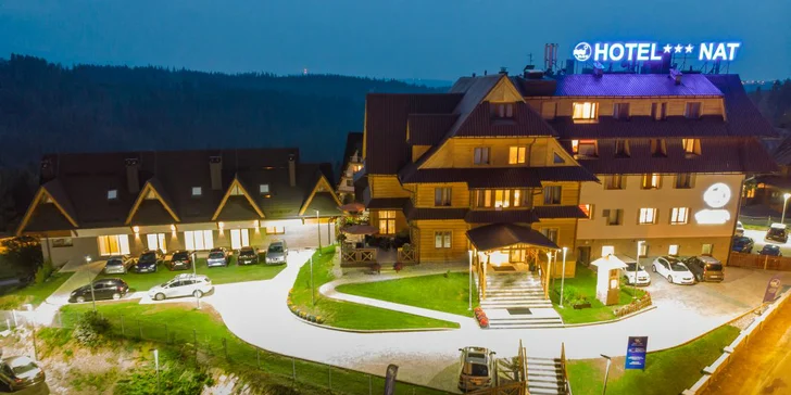 Wellness pobyt v obklopení hôr: raňajky alebo polpenzia a variant aj so vstupom do aquaparku Termy Bukovina