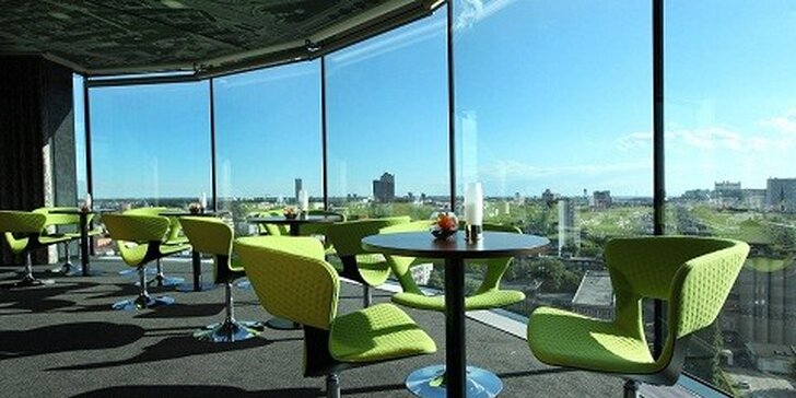 Degustačné menu s panoramatickým výhľadom v Outlook Bar & Lounge v Hoteli Lindner****