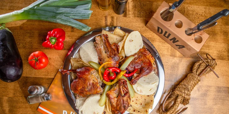 Kačacie hody pre 4 osoby v DUNA Pub & restaurant jesen 2021