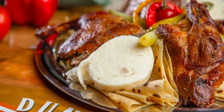 Kačacie hody pre 4 osoby v DUNA Pub & restaurant jesen 2021