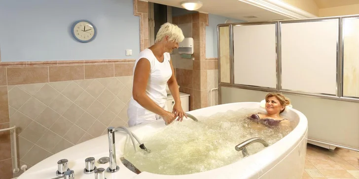 Wellness pobyt s polpenziou: 4* hotel v Karlových Varoch
