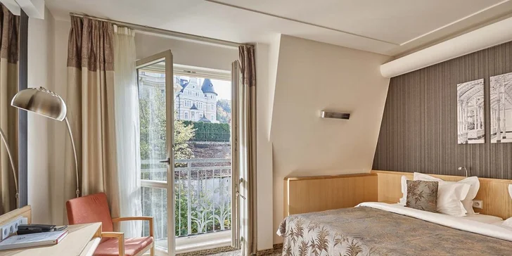 4* hotel iba 2 minúty od kolonády: raňajky alebo polpenzia, neobmedzený vstup do wellness a procedúry