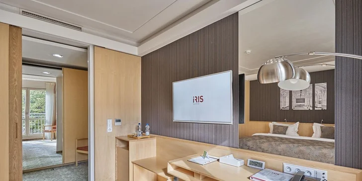 4* hotel iba 2 minúty od kolonády: raňajky alebo polpenzia, neobmedzený vstup do wellness a procedúry