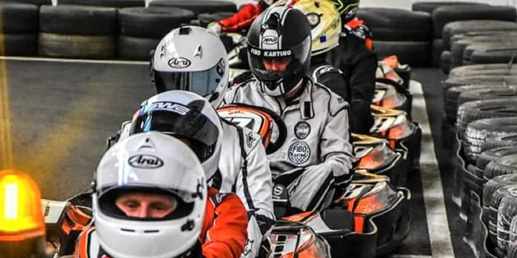 Jazdy na špičkových motokárach pre malých aj veľkých