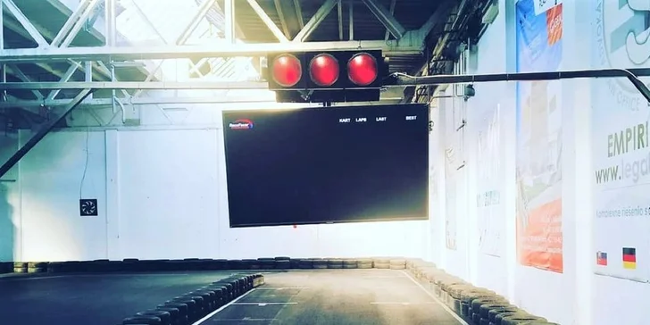 Jazdy na špičkových motokárach pre malých aj veľkých