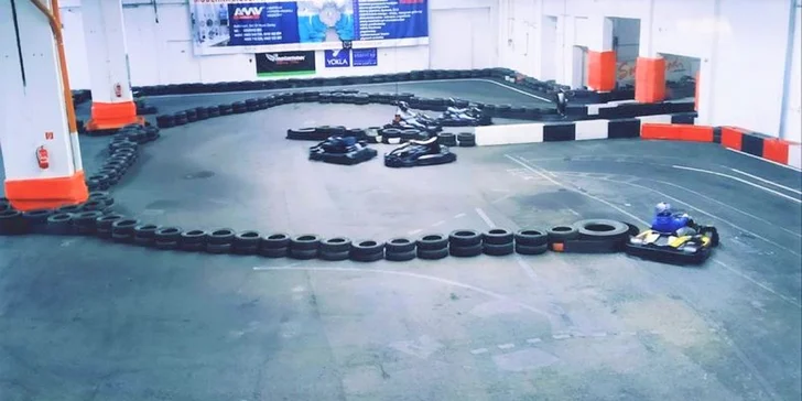 Jazdy na špičkových motokárach pre malých aj veľkých