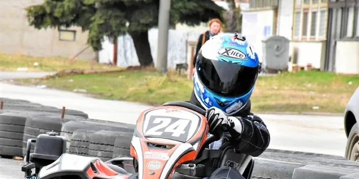Jazdy na špičkových motokárach pre malých aj veľkých