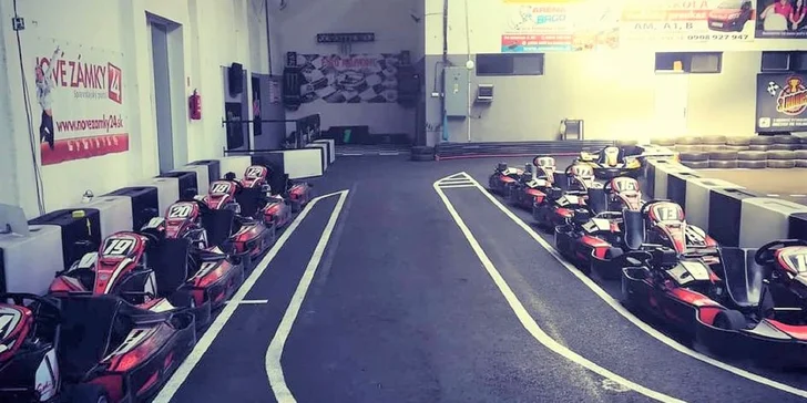 Jazdy na špičkových motokárach pre malých aj veľkých