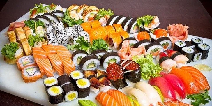 Special Koshi Sushi set s polievkou pre 2 osoby na DONÁŠKU