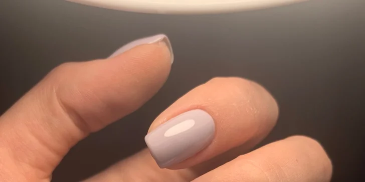 Gél lak, japonská alebo wellness manikúra v salóne Beauty Best