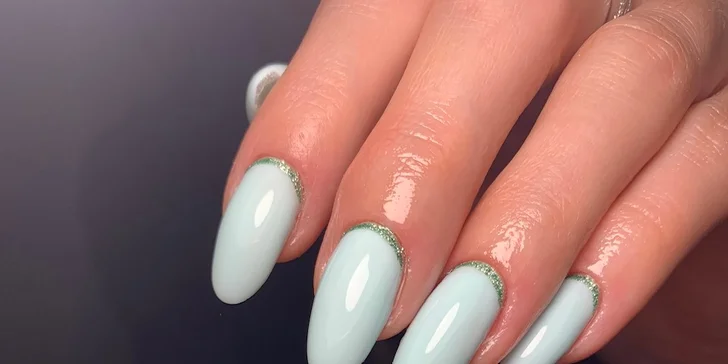 Gél lak, japonská alebo wellness manikúra v salóne Beauty Best