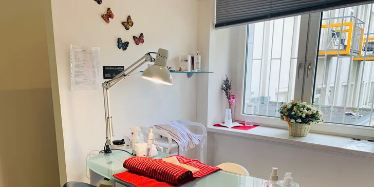 Gél lak, japonská alebo wellness manikúra v salóne Beauty Best