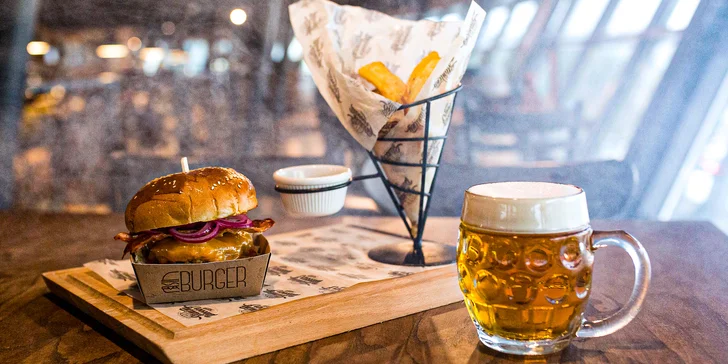 NOVINKA! Smoked burger zaúdený jemným dymom z ovocného dreva