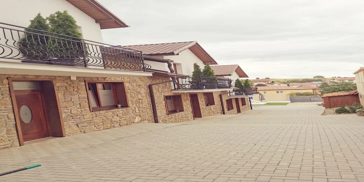 Rodinná dovolenka v nových apartmánoch Alexander v tesnej blízkosti Thermal Parku Vrbov