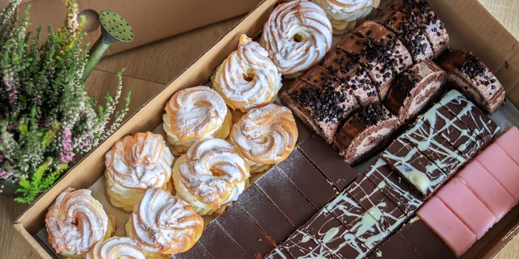 Lahodné zákusky či torta z cukrárne Fajnotka až ku vám domov!