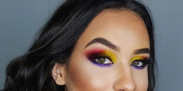 Úprava obočia, lash lifting či mini kurz líčenia s vizážistkou