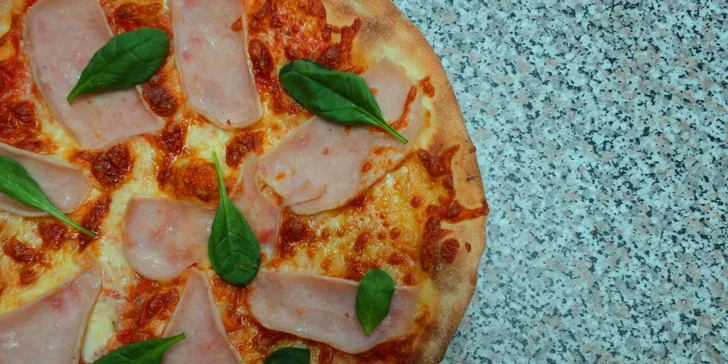 Donáška pizze podľa vlastného výberu z piatich druhov