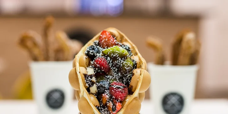 Lahodné bubble waffle alebo churros v STREET DREAMZ!