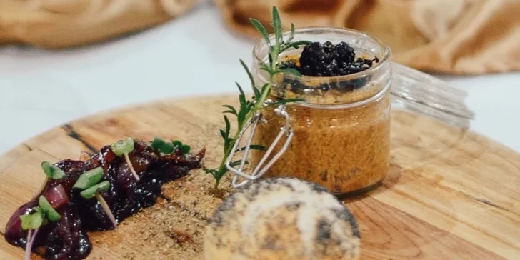 Kačacie hody pre 4 osoby či 3-chodové menu na donášku alebo osobný odber!