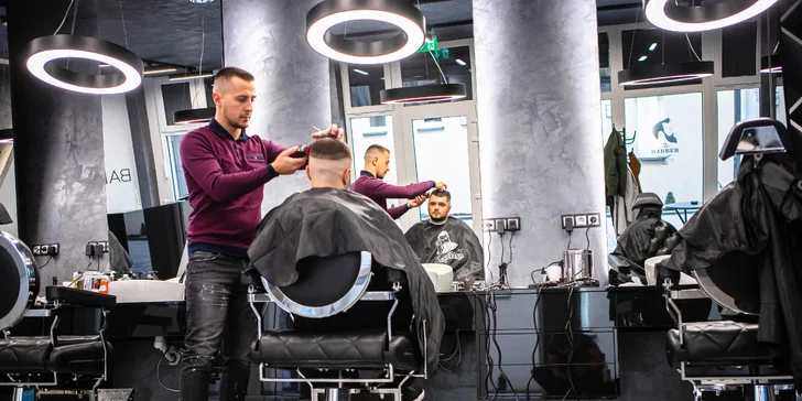 Profesionálny strih detí, pánov a úprava brady v Balkan Barbershop
