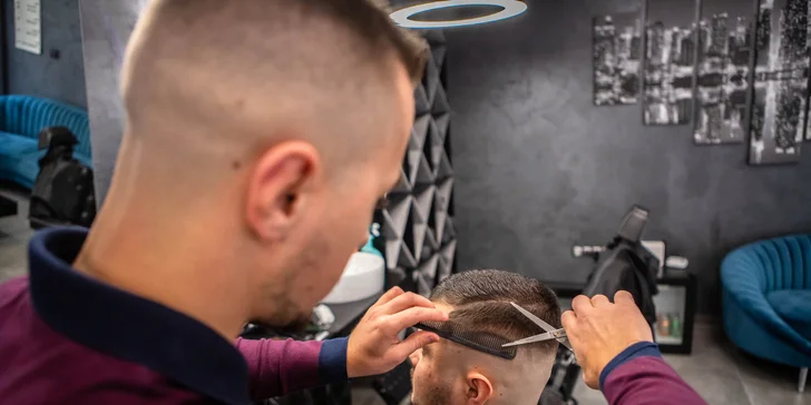 Profesionálny strih detí, pánov a úprava brady v Balkan Barbershop