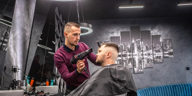 Profesionálny strih detí, pánov a úprava brady v Balkan Barbershop