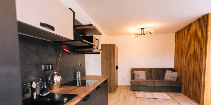 Luxusný pobyt v úplne nových apartmánoch v blízkosti Jasnej: každodenný wellness a platnosť aj na zimnú sezónu