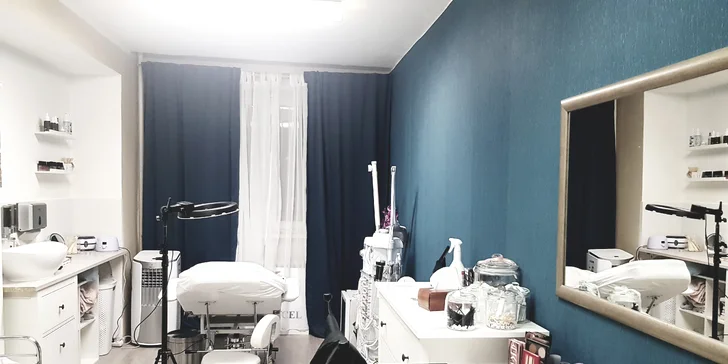 Perfektný permanentný make-up obočia, pier či očných liniek