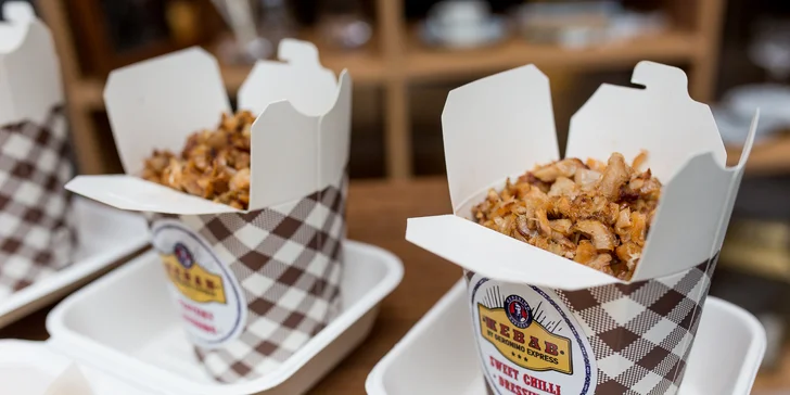 MIX BOX plný mini burgerov, kebabu a príloh pre 3 osoby - len rozvoz