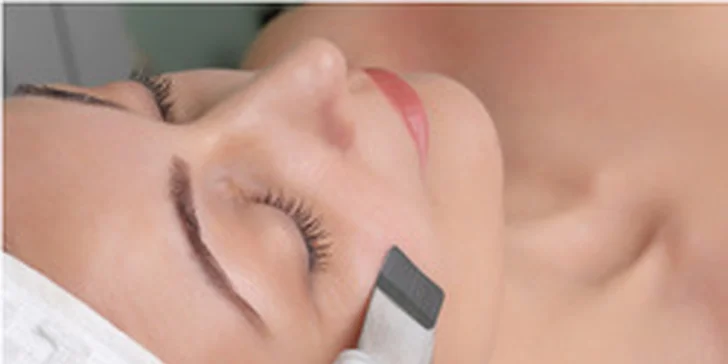 Chemický peeling AHA alebo ultrazvukové čistenie Skin Scrubberom