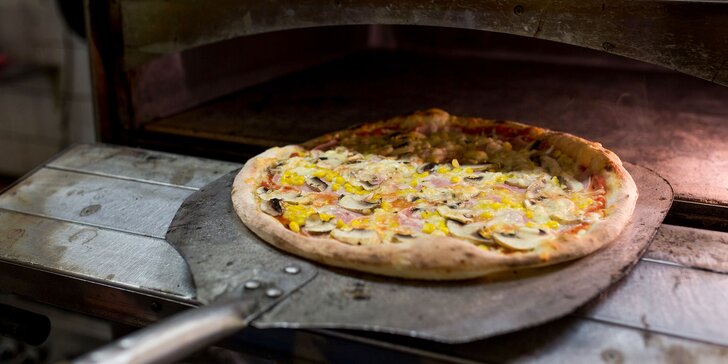 Zdravá pizza podľa vlastného výberu: mäsová, vegetariánska aj vegánska