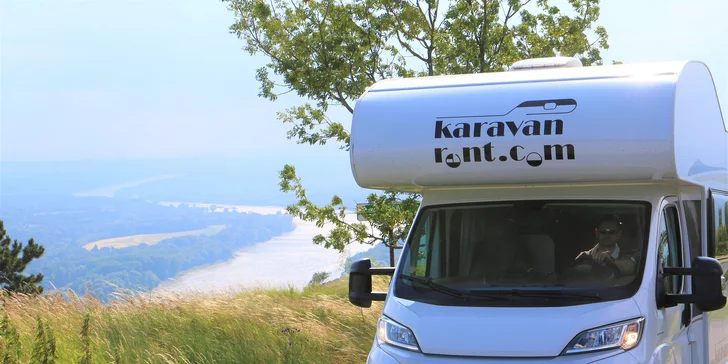 Prenájom rodinného karavanu CARADO A 461 s kempingovým vybavením na 2 až 7 dní