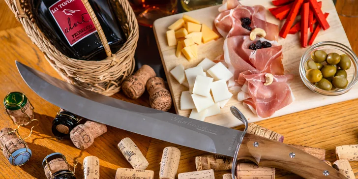 Škola sabráže - otváranie vín šabľou a ochutnávka vín s WINE EXPERT