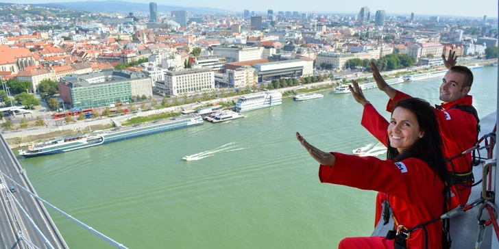 Skywalk UFO tower: adrenalínová prechádzka vo výške 85 m nad zemou