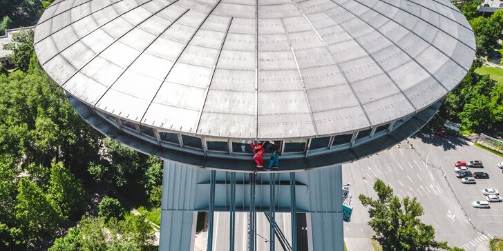 Skywalk UFO tower: adrenalínová prechádzka vo výške 85 m nad zemou
