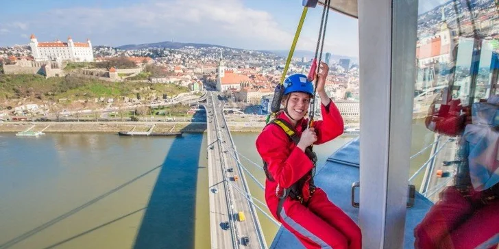 Skywalk UFO tower: adrenalínová prechádzka vo výške 85 m nad zemou