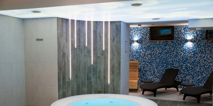 Wellness pobyt v obklopení hôr: raňajky alebo polpenzia a variant aj so vstupom do aquaparku Termy Bukovina